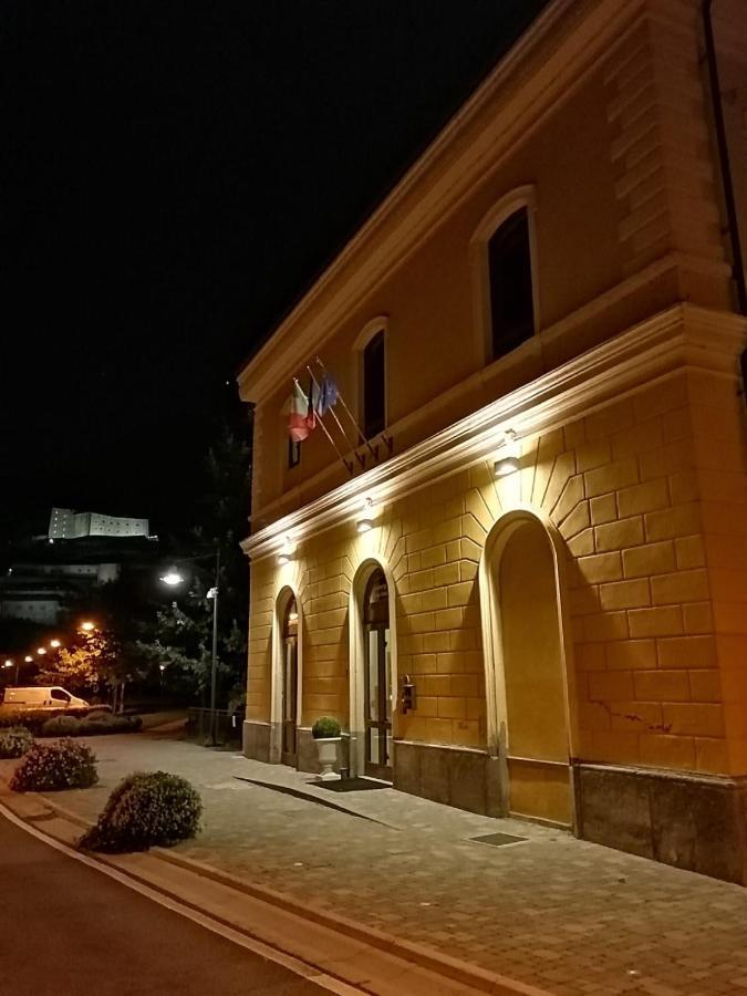 Auberge De La Gare - Dortoir & Ostello Hone Kültér fotó